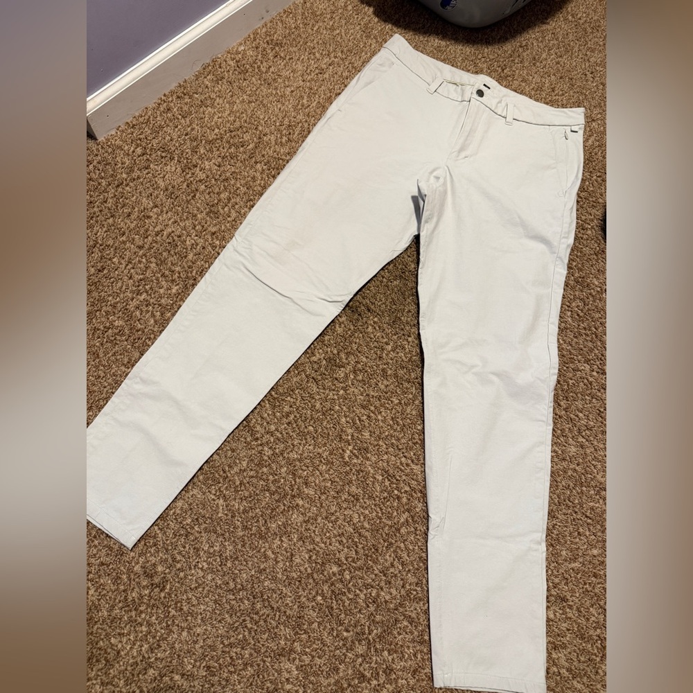 Lululemon Athletica Cream men’s Pants 34 size